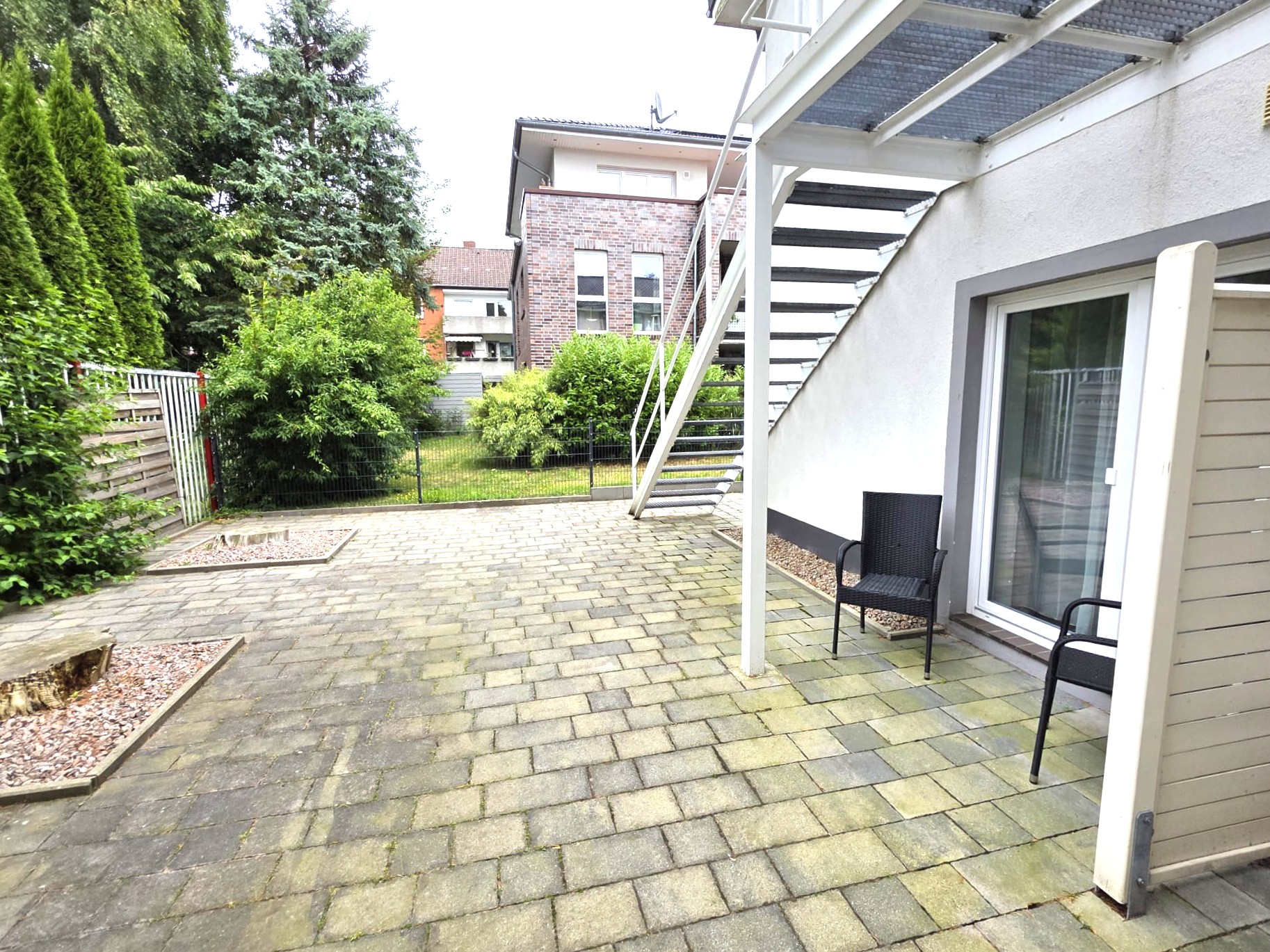 Pension ElbKate Doppelzimmer im EG mit Terrasse außen